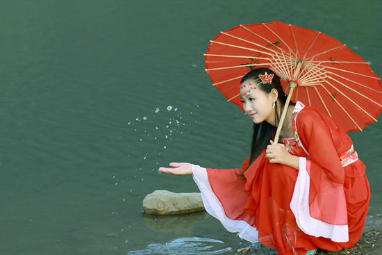 SeductionatPassionBehindtheCurtain完整版影片